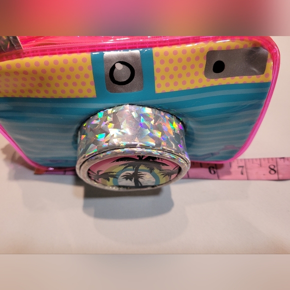 Fun camera travel pouch bag - Picture 3 of 9